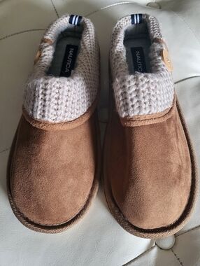 Nautica Riverbreeze Slip-On Slippers – Cozy Knit & Suede Look